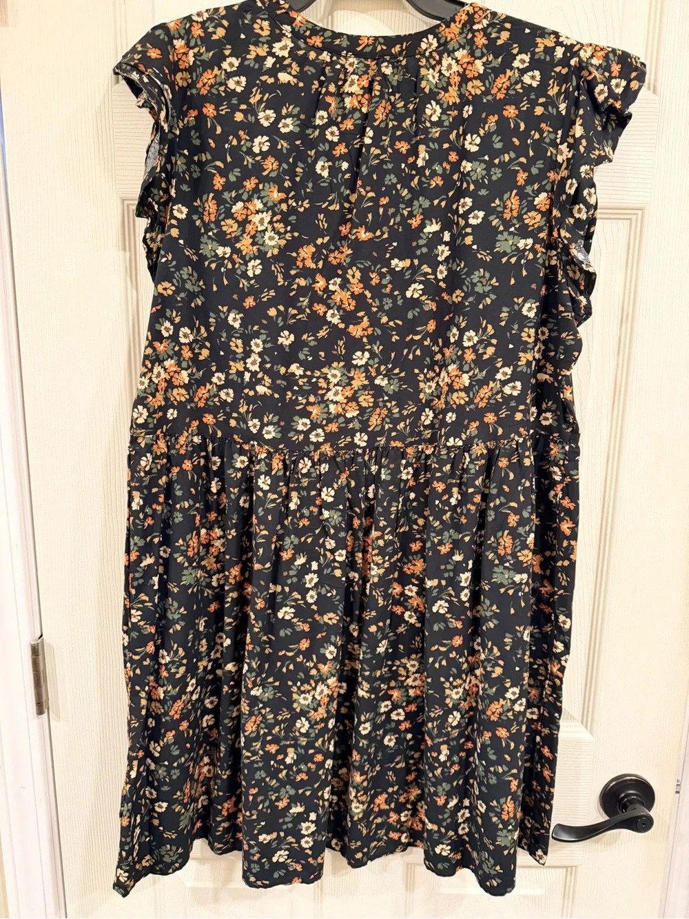 Time and Tru Black Floral Button-Front Dress - Picture 2 of 6
